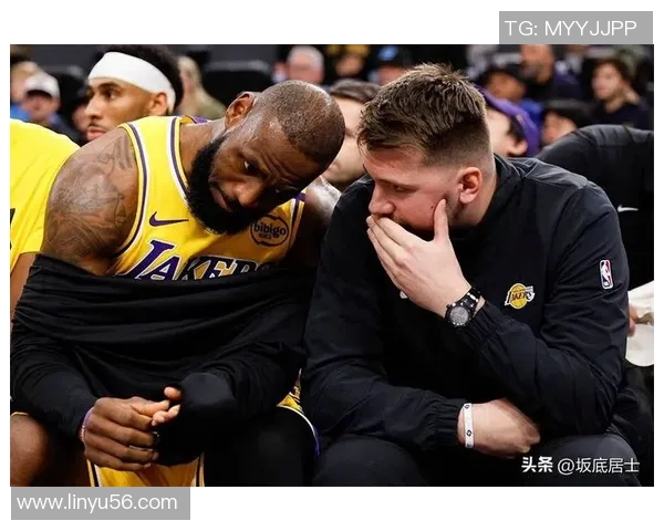 赶紧回来！雷迪克：希望斯玛特和海斯下一场比赛能够出战